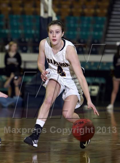 Thumbnail 2 in Arapahoe vs. ThunderRidge (CHSAA 5A Great 8) photogallery.