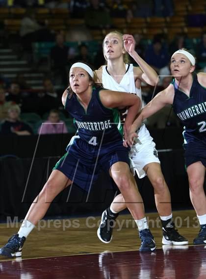 Thumbnail 3 in Arapahoe vs. ThunderRidge (CHSAA 5A Great 8) photogallery.