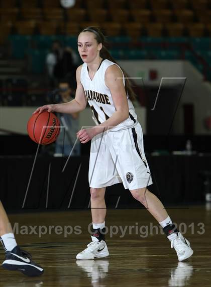 Thumbnail 3 in Arapahoe vs. ThunderRidge (CHSAA 5A Great 8) photogallery.