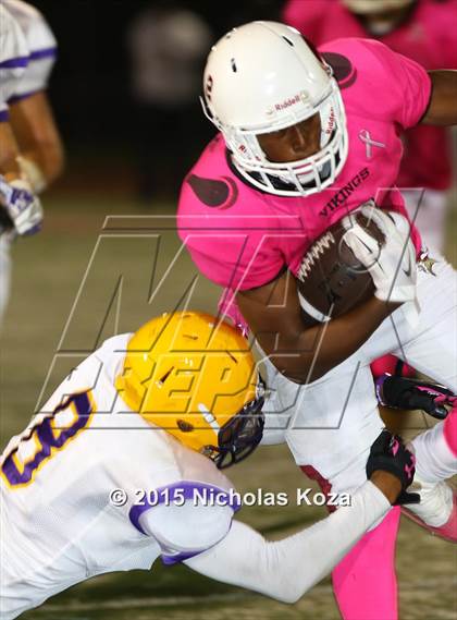Thumbnail 3 in Lynwood vs. Downey photogallery.