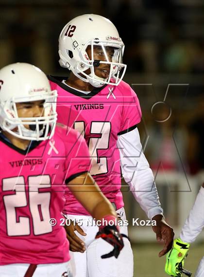 Thumbnail 3 in Lynwood vs. Downey photogallery.