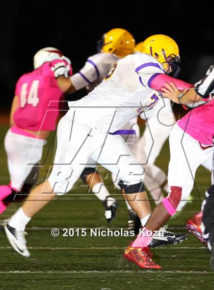 Thumbnail 2 in Lynwood vs. Downey photogallery.
