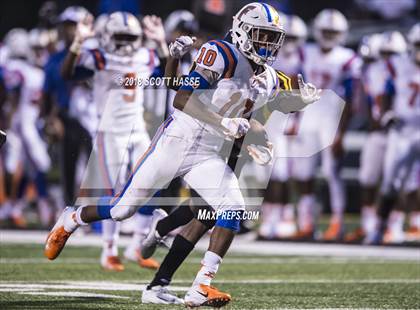 Thumbnail 1 in King vs. East St. Louis photogallery.