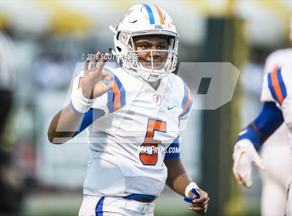 Thumbnail 2 in King vs. East St. Louis photogallery.