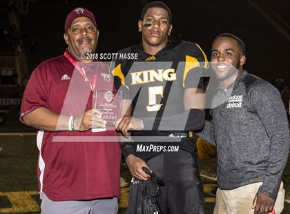 Thumbnail 3 in King vs. East St. Louis photogallery.