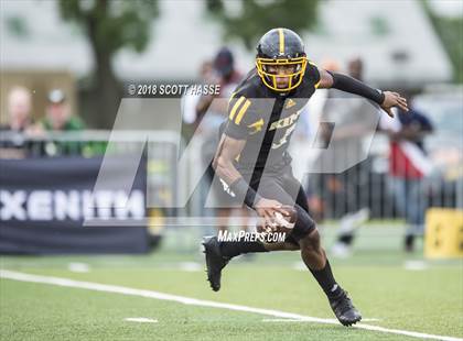 Thumbnail 1 in King vs. East St. Louis photogallery.
