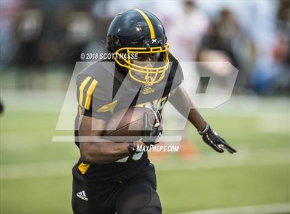 Thumbnail 1 in King vs. East St. Louis photogallery.