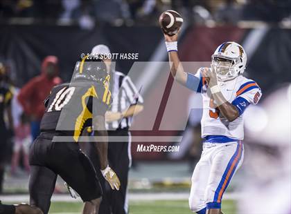 Thumbnail 2 in King vs. East St. Louis photogallery.