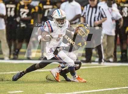 Thumbnail 1 in King vs. East St. Louis photogallery.