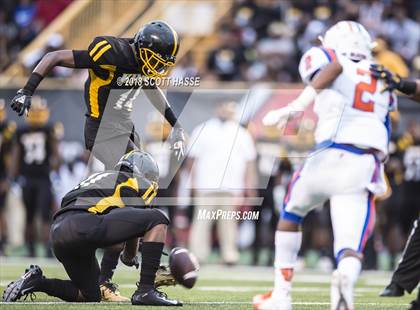 Thumbnail 1 in King vs. East St. Louis photogallery.