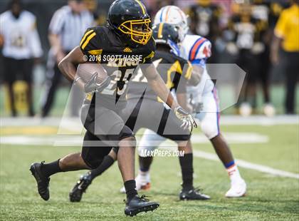 Thumbnail 3 in King vs. East St. Louis photogallery.