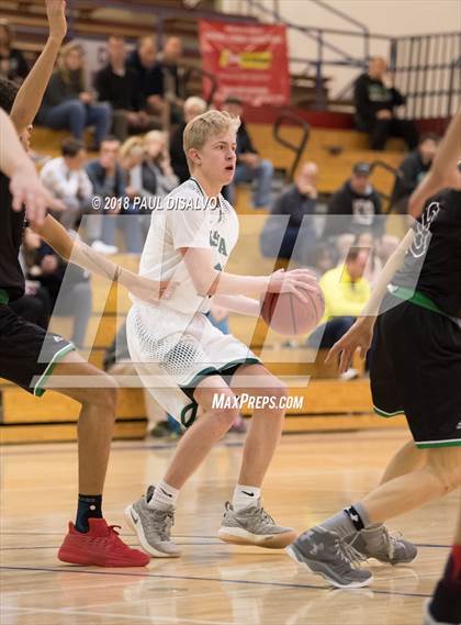 Thumbnail 2 in Mountain Vista vs. Doherty photogallery.