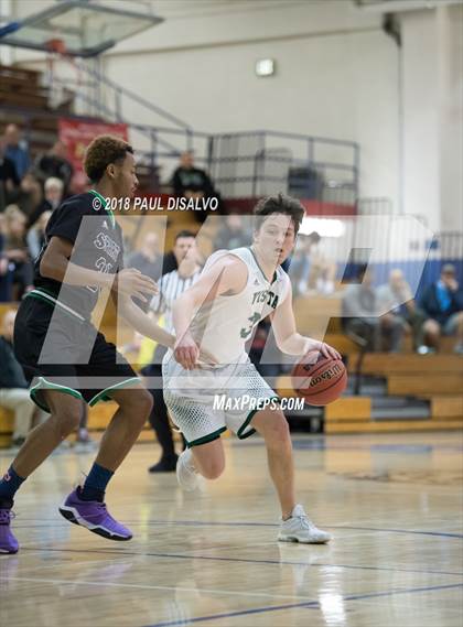 Thumbnail 3 in Mountain Vista vs. Doherty photogallery.