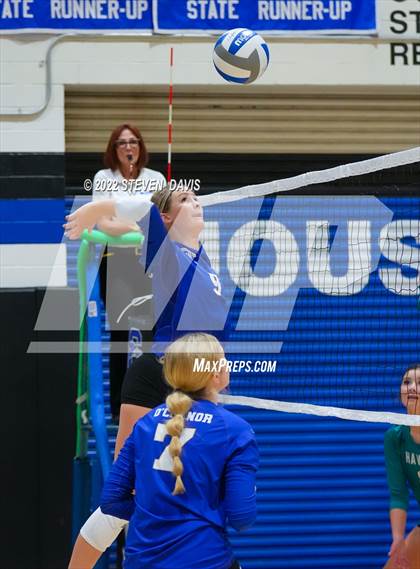Thumbnail 1 in O'Connor vs Highland photogallery.
