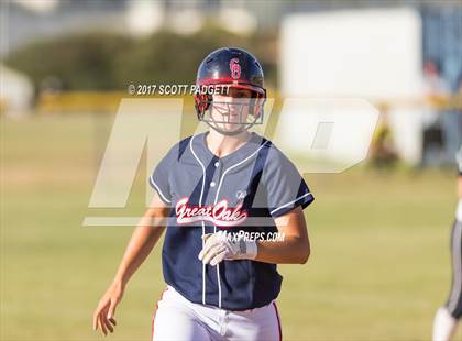 Thumbnail 1 in Great Oak @ Chaparral photogallery.