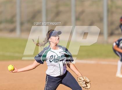 Thumbnail 1 in Great Oak @ Chaparral photogallery.