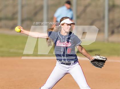 Thumbnail 1 in Great Oak @ Chaparral photogallery.