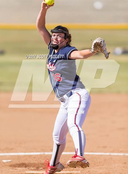 Thumbnail 3 in Great Oak @ Chaparral photogallery.