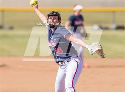 Thumbnail 2 in Great Oak @ Chaparral photogallery.