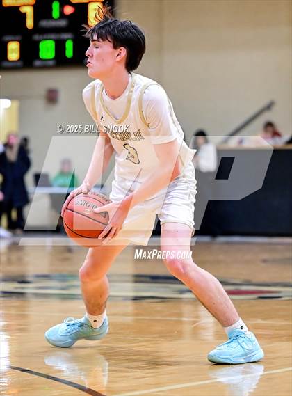 Thumbnail 1 in Wilson @ Berks Catholic photogallery.