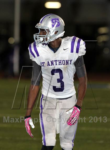 Thumbnail 1 in St. Monica vs. St. Anthony photogallery.