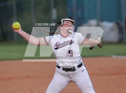 Thumbnail 3 in Lawton @ Mustang photogallery.