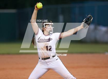Thumbnail 1 in Lawton @ Mustang photogallery.