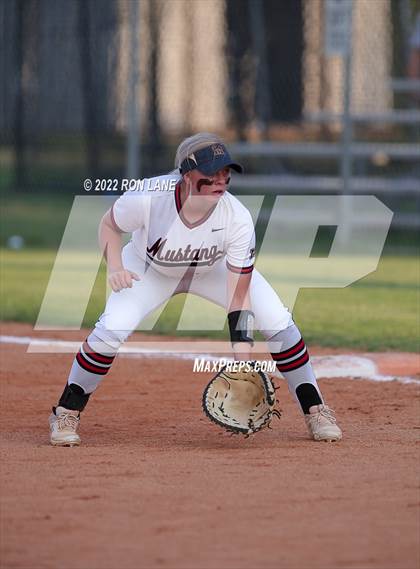 Thumbnail 1 in Lawton @ Mustang photogallery.