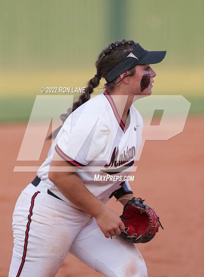 Thumbnail 1 in Lawton @ Mustang photogallery.