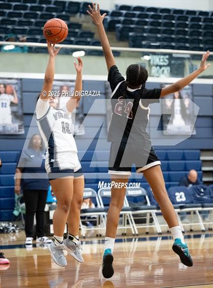 Thumbnail 1 in JV: Weiss @ Bryan photogallery.