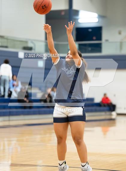 Thumbnail 2 in JV: Weiss @ Bryan photogallery.