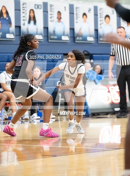 Thumbnail 1 in JV: Weiss @ Bryan photogallery.