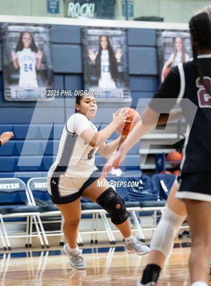 Thumbnail 3 in JV: Weiss @ Bryan photogallery.