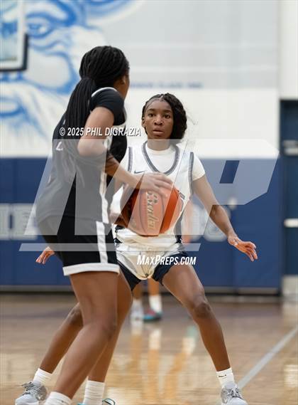 Thumbnail 2 in JV: Weiss @ Bryan photogallery.