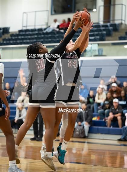 Thumbnail 3 in JV: Weiss @ Bryan photogallery.