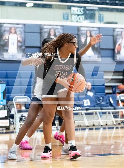 Thumbnail 2 in JV: Weiss @ Bryan photogallery.