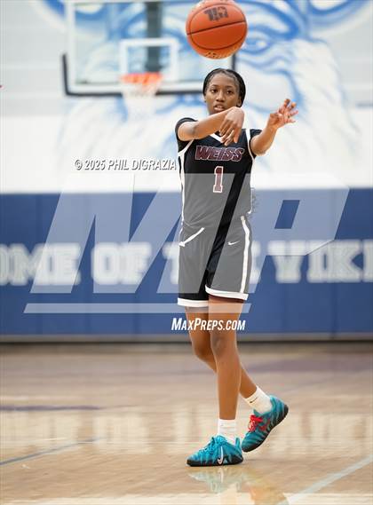 Thumbnail 2 in JV: Weiss @ Bryan photogallery.