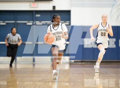 Thumbnail 2 in JV: Weiss @ Bryan photogallery.