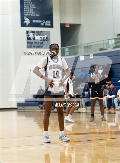 Thumbnail 1 in JV: Weiss @ Bryan photogallery.