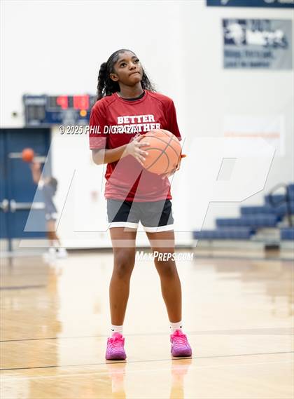 Thumbnail 1 in JV: Weiss @ Bryan photogallery.