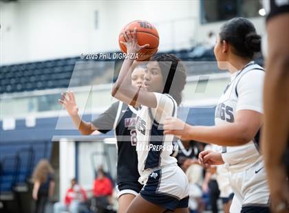 Thumbnail 3 in JV: Weiss @ Bryan photogallery.