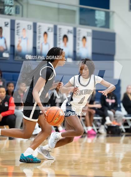 Thumbnail 3 in JV: Weiss @ Bryan photogallery.