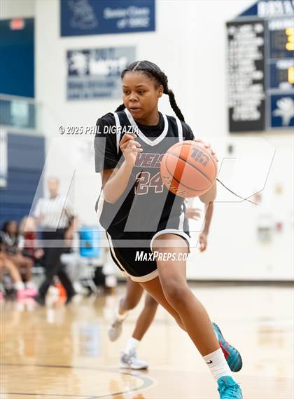 Thumbnail 3 in JV: Weiss @ Bryan photogallery.