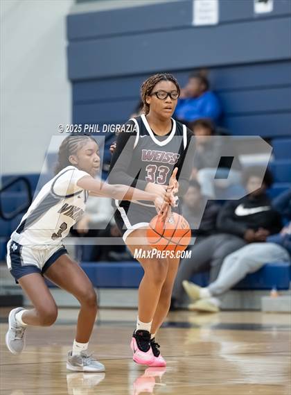 Thumbnail 3 in JV: Weiss @ Bryan photogallery.