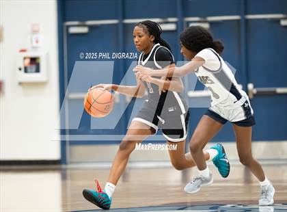 Thumbnail 1 in JV: Weiss @ Bryan photogallery.