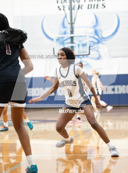 Thumbnail 2 in JV: Weiss @ Bryan photogallery.