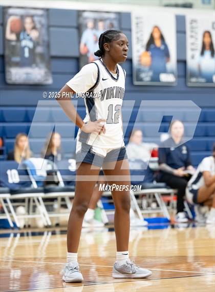 Thumbnail 1 in JV: Weiss @ Bryan photogallery.