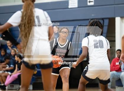 Thumbnail 3 in JV: Weiss @ Bryan photogallery.