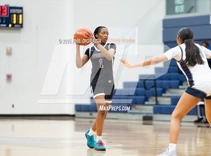 Thumbnail 1 in JV: Weiss @ Bryan photogallery.