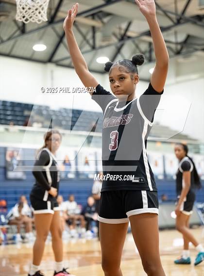 Thumbnail 2 in JV: Weiss @ Bryan photogallery.